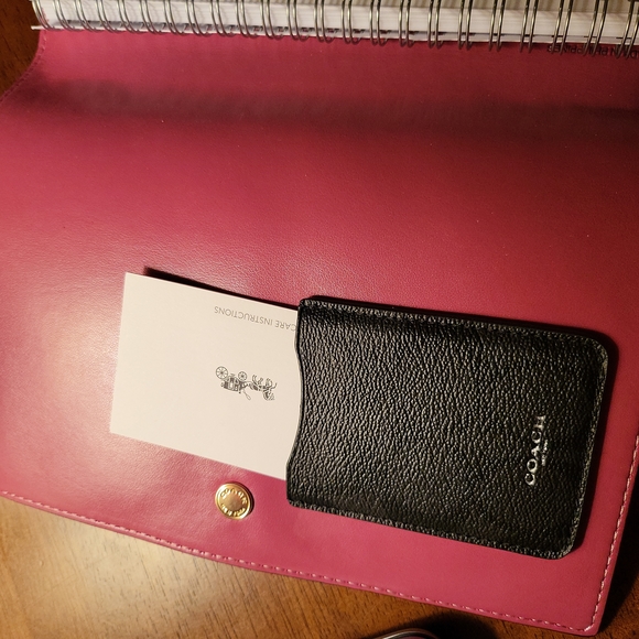 Coach Notebook - Picture 11 of 15